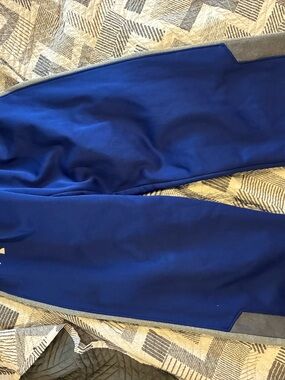 Under Armour Navy Blue Athletic kids Sweatpantswith Gray Waistband Detail